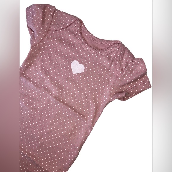 📌 New 5 Pack |Original price $28 Short sleeve
Carter'sbodysuits (9 M) Baby Girl - Picture 5 of 8